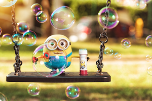 Minion Bob - Playing with Bubbles